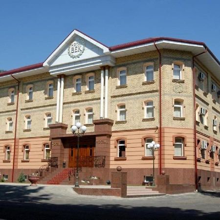 Hotel Bek Tashkent Exterior photo