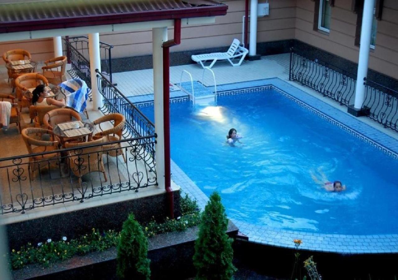 Hotel Bek Tashkent Exterior photo