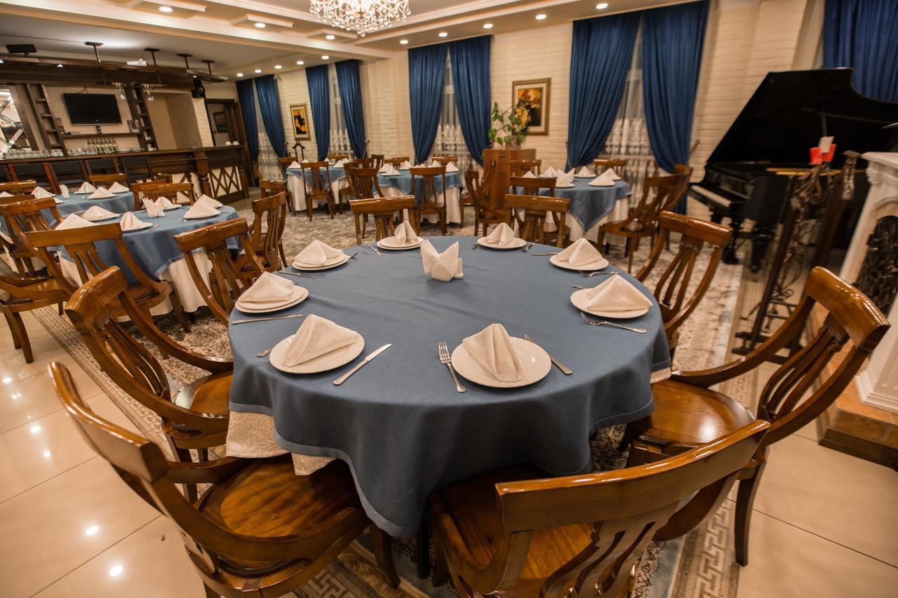 Hotel Bek Tashkent Exterior photo