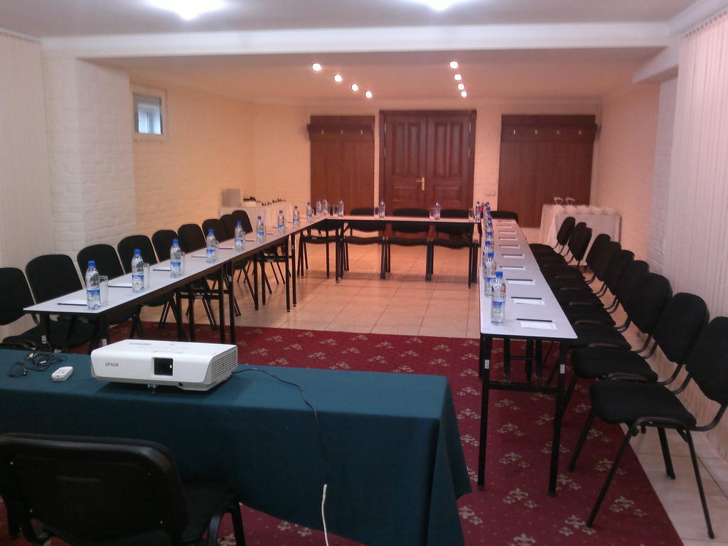 Hotel Bek Tashkent Exterior photo
